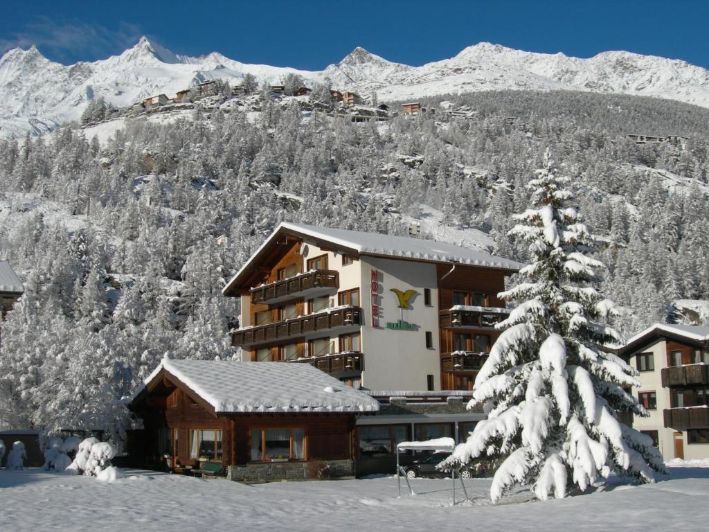 Hotel Adler Saas-Grund Cameră foto